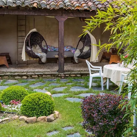 La Cepedana- Con Jardin Privado Εξοχικό σπίτι