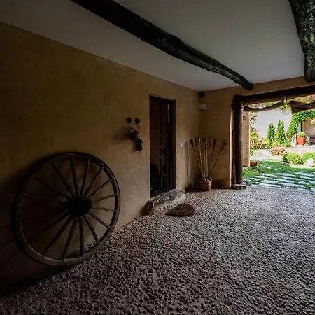 Casa rural Descubre La Cepedana: Con Encanto En Cogorderos, A Solo 10 Km De Astorga