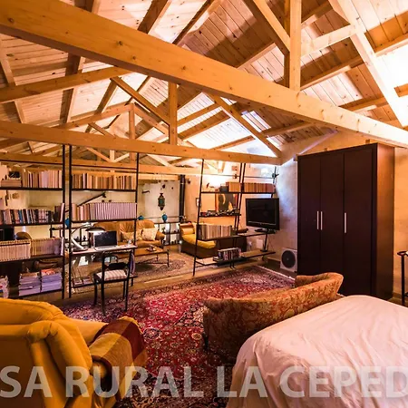 Descubre La Cepedana: Con Encanto En Cogorderos, A Solo 10 Km De Astorga Country house *