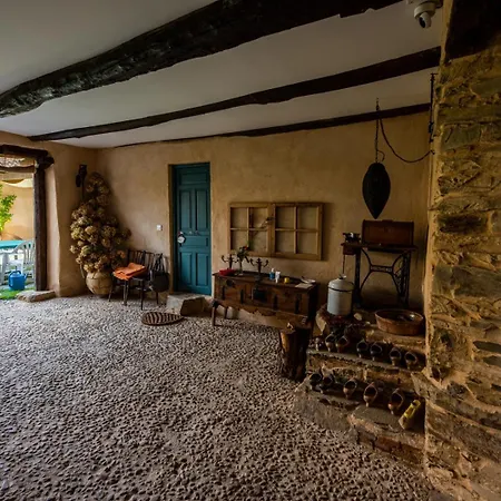 Descubre La Cepedana: Con Encanto En Cogorderos, A Solo 10 Km De Astorga Country house *