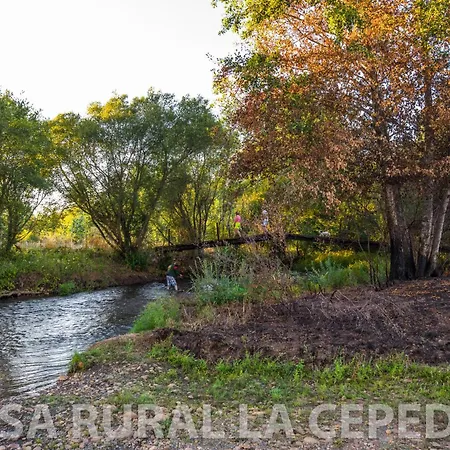 La Cepedana- Con Jardin Privado Cogorderos